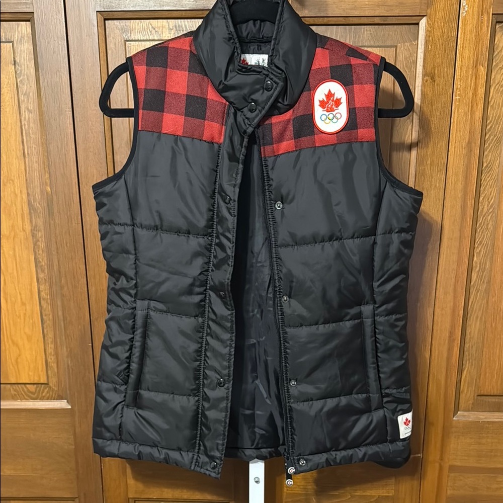 Team Canada Black and Red Plaid Puffer Vest